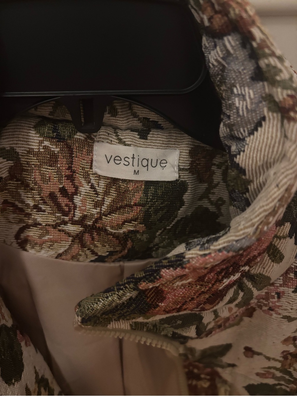 vestique Cream Multi Floral Quilted Bomber Jacket - Picture 3 of 3